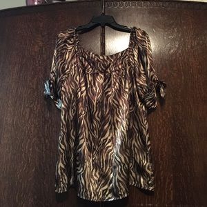 Printed Flowing Beautiful Blouse with Sleeve Ties