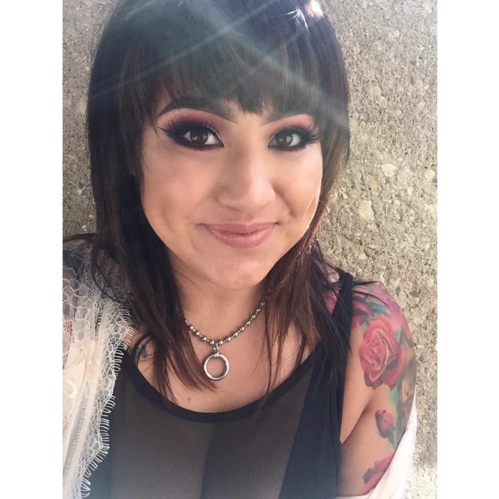 Meet your Posher, Jessica