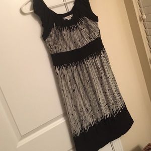 Beautiful Maxandcleo dress!  Black and White Sz 8