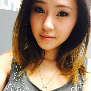 Meet your Posher, Eva