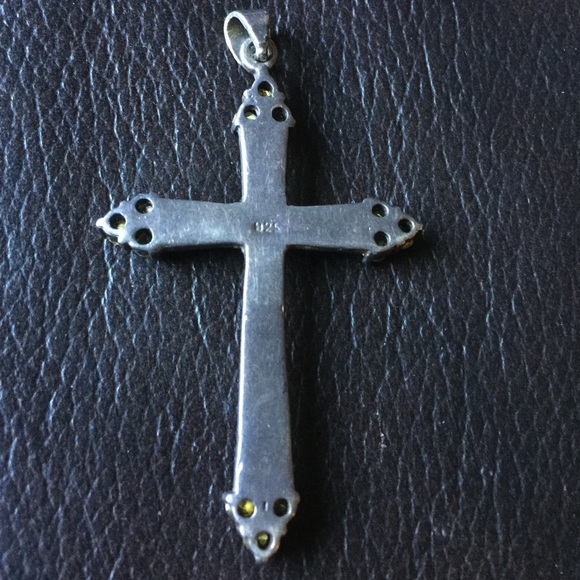 AUTHENTIC SILVER CROSS 925 - Picture 2 of 4