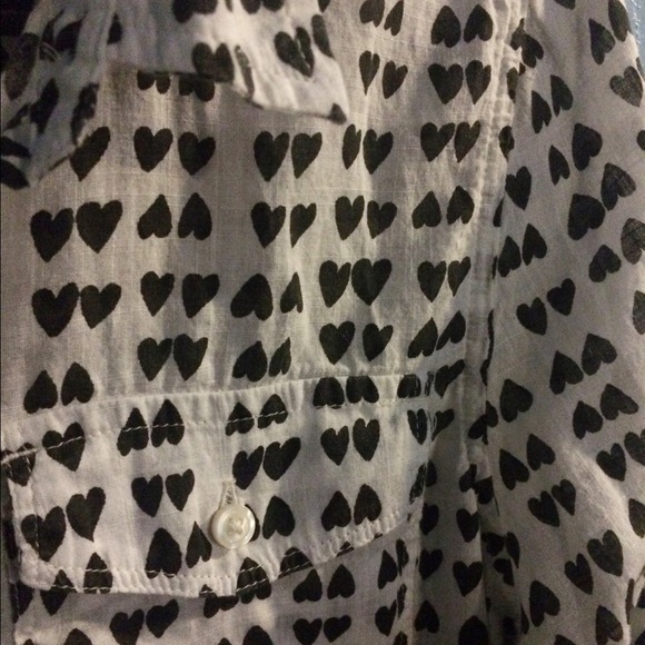 Hearts on Hearts - Medium top - Picture 2 of 2