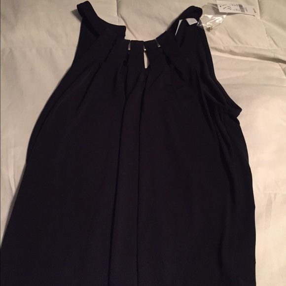 NY AND COMPANY TOP
