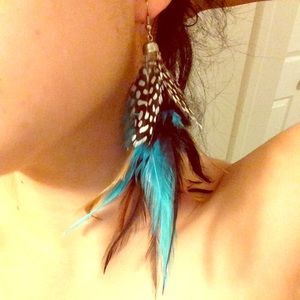 Colored feather earrings