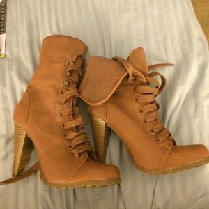 Glo jeans Boots