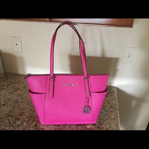 Mk jet set tote medium