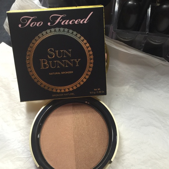 Too Faced natural bronzer