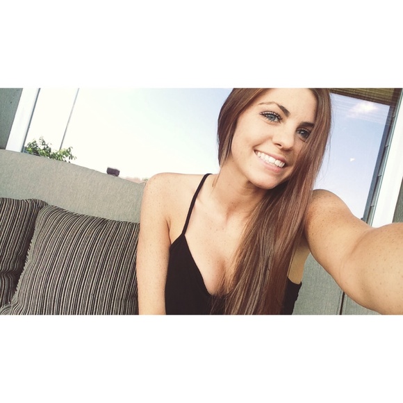 Meet your Posher, Ashley