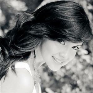 Meet your Posher, Tania