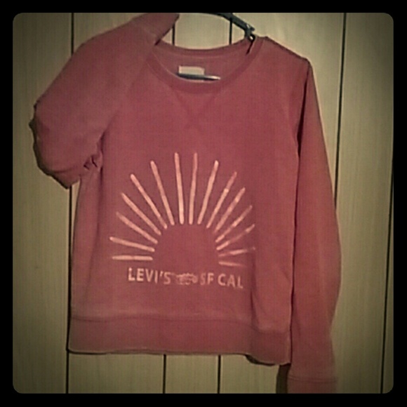 Levi's sweatshirt