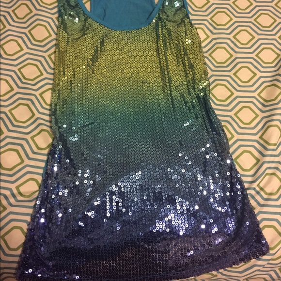 Sequin Tank Top ⭐️ - Picture 1 of 3