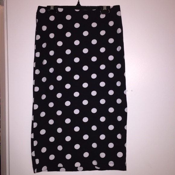 Polka dot skirt!
