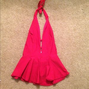 ❤️ RED DEEP V PEPLUM TOP❤️