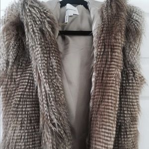 Final pricing...Faux fur vest with hoodie