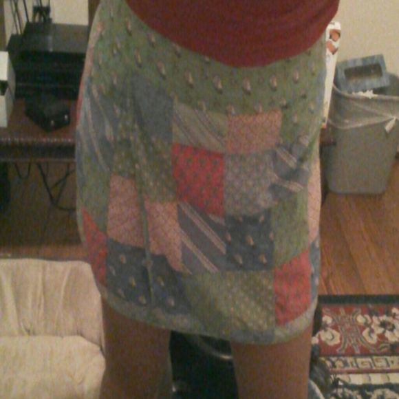 Vineyard Vines Patchwork Wrap Skirt (2) - Picture 2 of 4