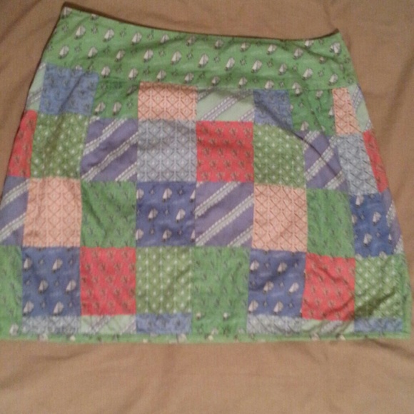 Vineyard Vines Patchwork Wrap Skirt (2) - Picture 4 of 4