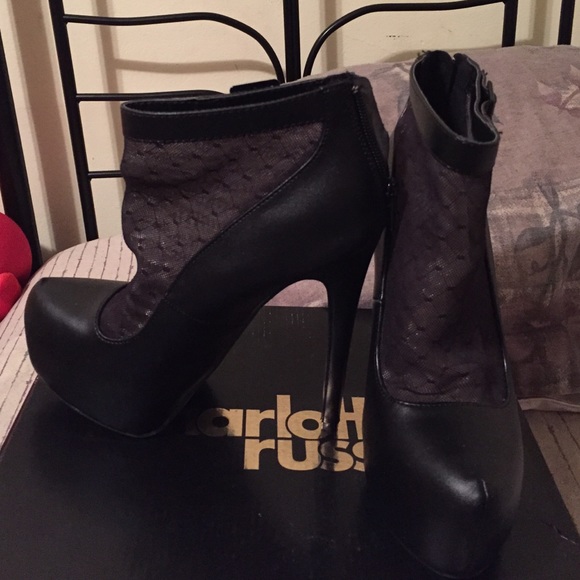Black booties!