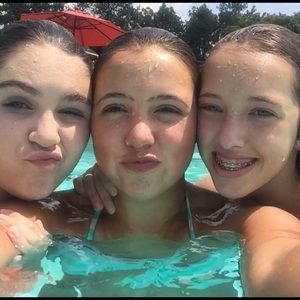 Meet your Posher, Mauree alice