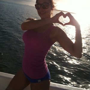 Meet your Posher, April