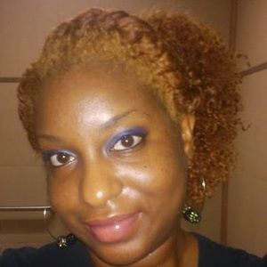 Meet your Posher, Carla