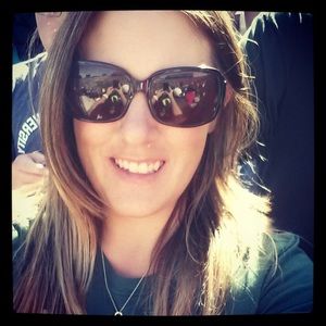Meet your Posher, Lindsay