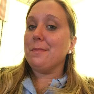 Meet your Posher, Stacey