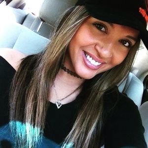 Meet your Posher, Desiree