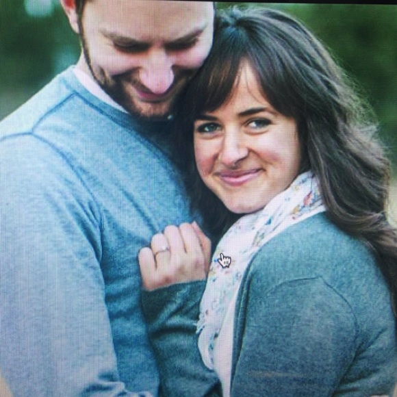 Meet your Posher, Nicole - Picture 2 of 4