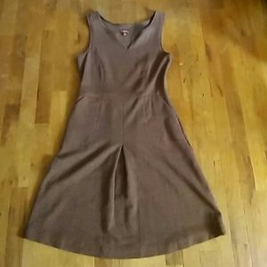 Brown checkered dress with pockets