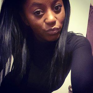 Meet your Posher, Sharaya