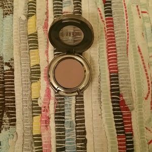 Urban decay eyeshadow in tease