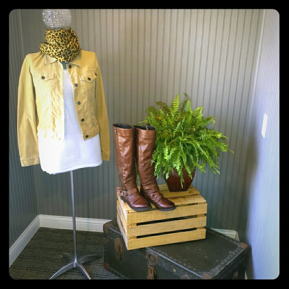 Khaki Corduroy Jacket great for this time of year!