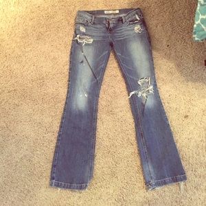 Hollister Destressed jeans