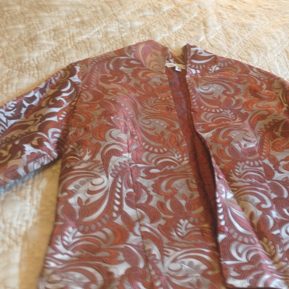 Silk jacket with a high collar