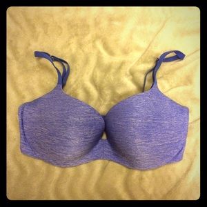 Victoria's Secret pink light lift bra
