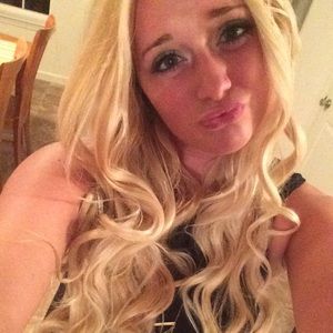 Meet your Posher, Danielle