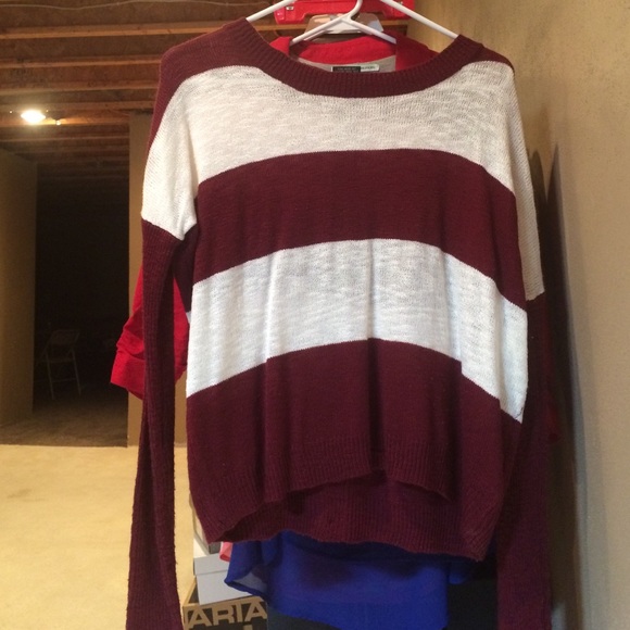 Maroon and cream striped sweater 🍂