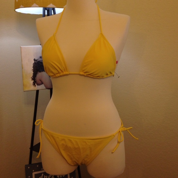 💕5 PIECE BIKINI BUNDLE💕 - Picture 4 of 4