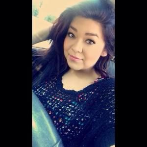 Meet your Posher, Cassie