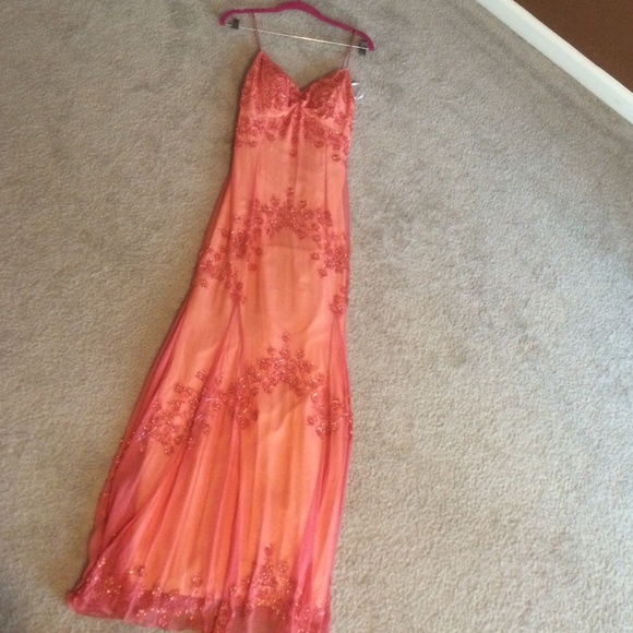 Sequenced gown