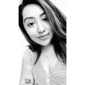 Meet your Posher, Areli