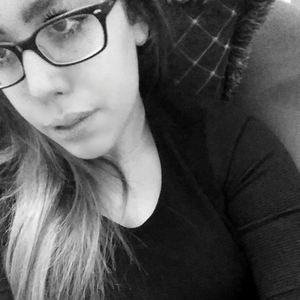 Meet your Posher, Lorena