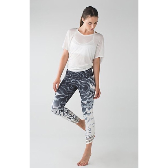 Lululemon High Times pretty plume