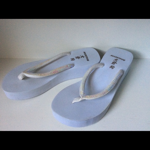 Rocketdog flip flops