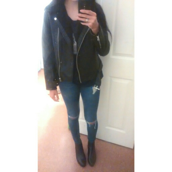 SOLD on Vint. Faux shearling/leather moto jacket - Picture 4 of 4