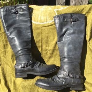 Madden Girl Zoiiee Boot