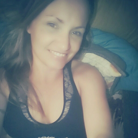 A little about Tobi - Picture 3 of 6