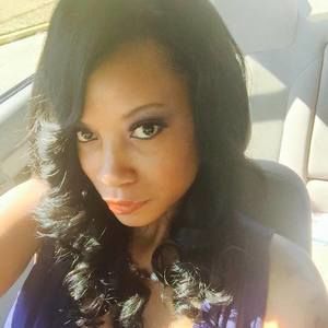 Meet your Posher, Iesha