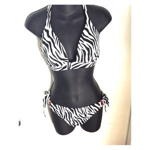 New Victoria's Secret black/white swim suit