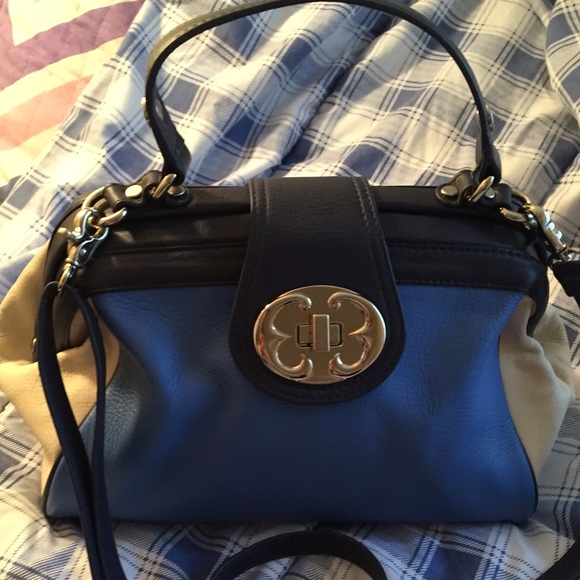 SOLD🌸Emma Fox! HandBag&BodyBag🌸